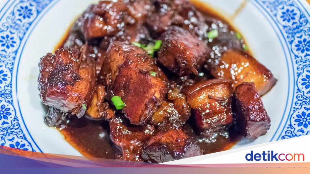 Secrets of Cilacap's Mouthwatering Roast Pork
